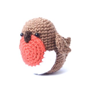 Crochet Amigurumi Pattern Robin Bird PDF Ebook image 2