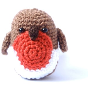 Crochet Amigurumi Pattern Robin Bird PDF Ebook image 3