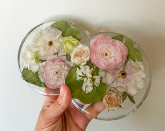 Resin Floral Coasters: Wedding Bouquet Preservation