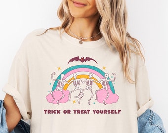 コンフォートカラーのハロウィンスケルトンシャツ：不気味な季節のTシャツ