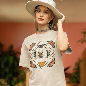 Vintage butterfly shirt, cozy fall tshirt, Oversized retro cottagecore shirt, mystical butterfly t shirt, guardians spring tee