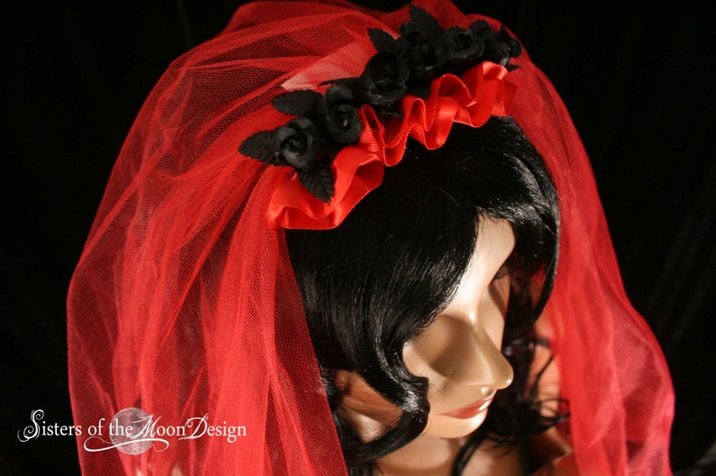 Black roses gothic wedding veil bridal bride headpiece red goth halloween costume lydia fingertip length Ready to ship Sisters of the Moon image 5