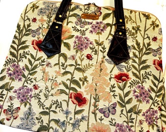 Floral vegan vintage inspired fabric and faux leather pleather overnight carpet bag in natural with insects