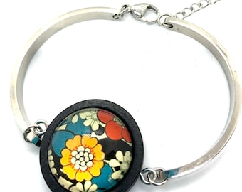 Floral flower bouquet bracelet cabochon metal handcrafted handmade gift