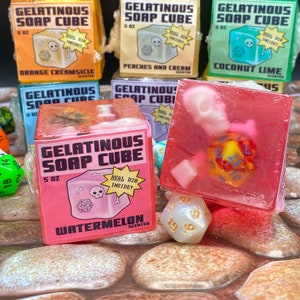 Gelatinous Cube Soap- Watermelon- with D20 - 5 oz  | Geek Gift | Gamer | DND | RPG | Dungeons and Dragons