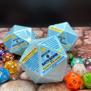 MYSTERY D20 Bath Bomb Choose Your Scent Dungeons and Dragons Nerdy Gift Geek Gift Pathfinder Mystery Dice DND Fizzy Bath Sea Salt and Orchid