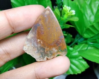 Druzy moss agate