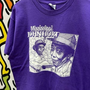 Vintage 1999 John Hurt tshirt size L
