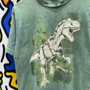 Vintage 2001 Jurassic Park Movie tshirt size S