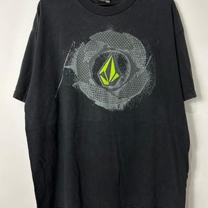Vintage 2000s Volcom Skateboard tshirt size XL