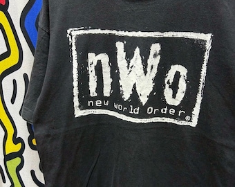 Vintage 90s NWO tshirt size L