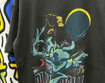 Vintage 1996 Taz Manian Space Jam Movie tshirt size L