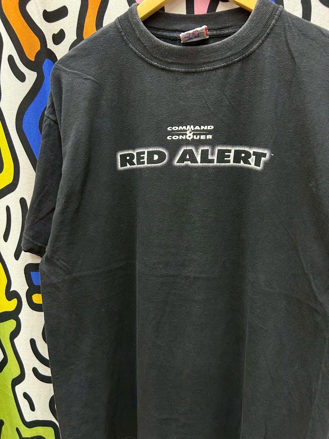 Vintage 90s Command & Conquer Red Alert Game tshirt size XL