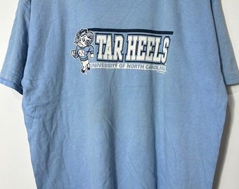 VTG Carolina Tar Heels tshirt size L