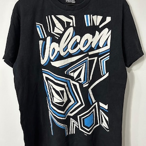 Vintage 2000s Volcom Skateboard tshirt size M