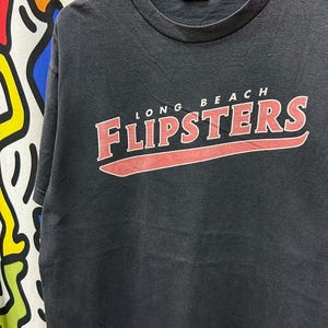 Vintage 2000s Flip Skateboard tshirt size L
