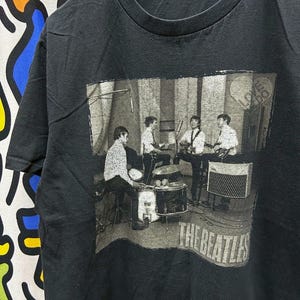 Vintage 2000s The Beatles tshirt size L