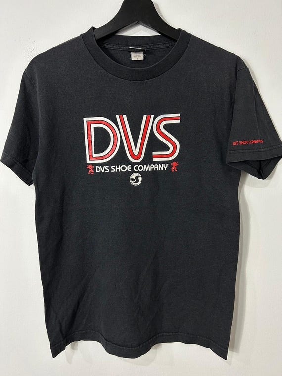 Vintage 2000s DVS Skateboard Tshirt Size S - Etsy