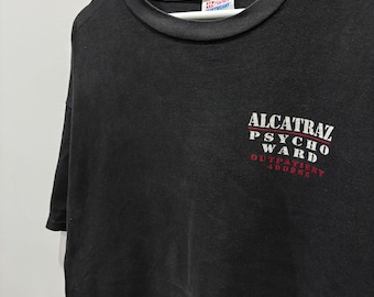 Vintage 90s Alcatraz tshirt size XL