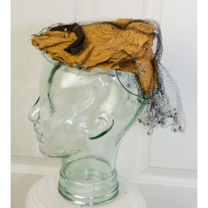 Vintage 1940&#39;s Lord and Taylors New York Creation Straw Hat