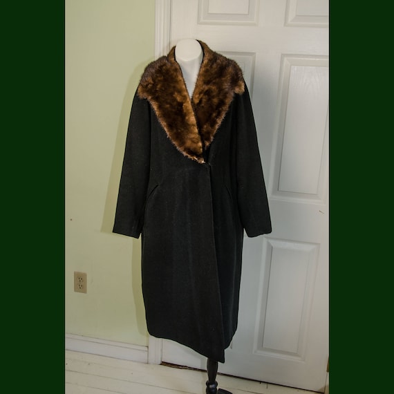 Vintage Woman's 1930's Black Wool Coat with Fur Co