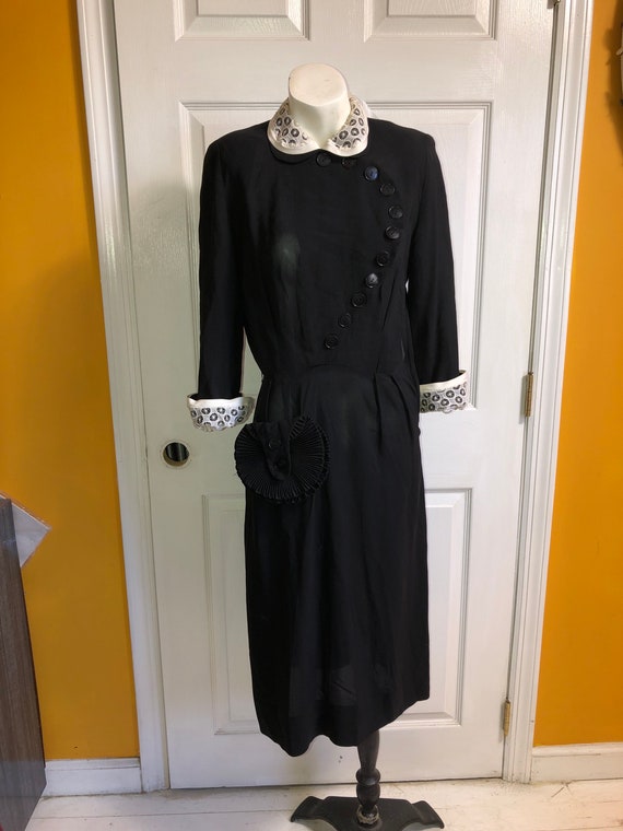 Vintage 1940’s Black Dress with Lace Collar and C… - image 1