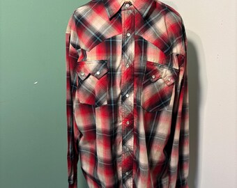 Vintage 1990’s Wrangler Red  Plaid Western Fashion Button-Down Shirt