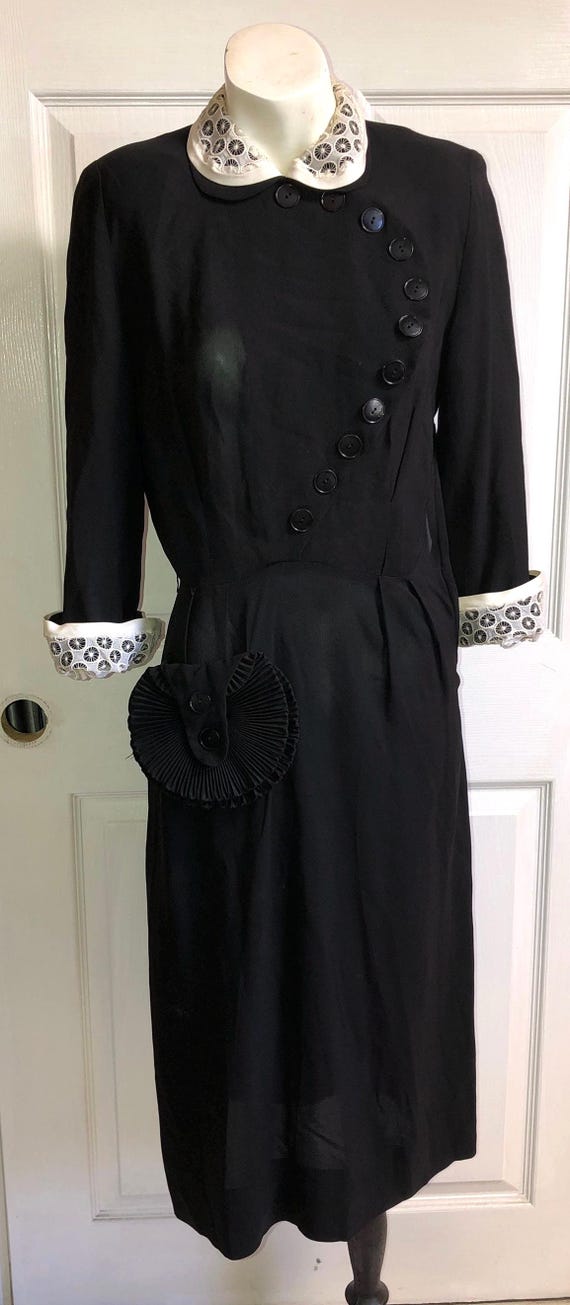 black dress white collar cuffs Vintage 1940's With Lace and Zara Dresses | Zara 12-03 Not Full Price size:xllarge Elegant Tuxedo Sheath Dress
