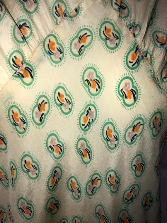 Vintage 1930’s Silk Print Beach Pajamas - image 3