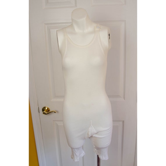 Vintage 1940's Men's Montgomary Ward Racerback One