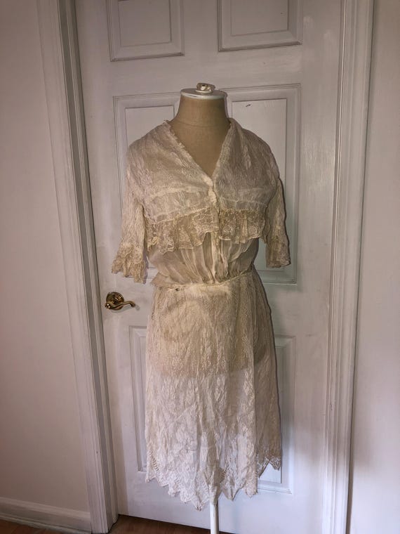 ivory lace flower girl dress The Lauren Ivory Flower Girl Dress – Nicolette's Couture main image 1
