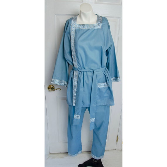Vintage 1960's Woman's Blue Lounge Pajamas by Plee