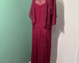 Vestido de noche vintage de los años 30, rojo oscuro, corte al bies, con chaqueta.