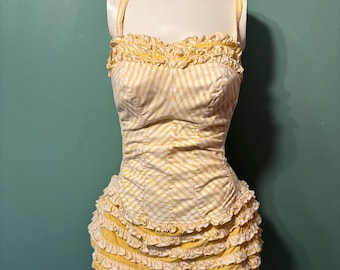 Rare Vintage 1950’s Woman’s Yelliw Ruffle  Swimsuit by Catalina