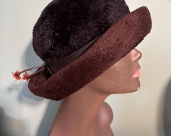 Sombrero estilo bombín vintage de Schiaparelli París de la década de 1950