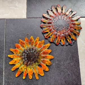 Trippy psychedelic fused glass sun sunflowers suncatchers ornamental art glass image 1