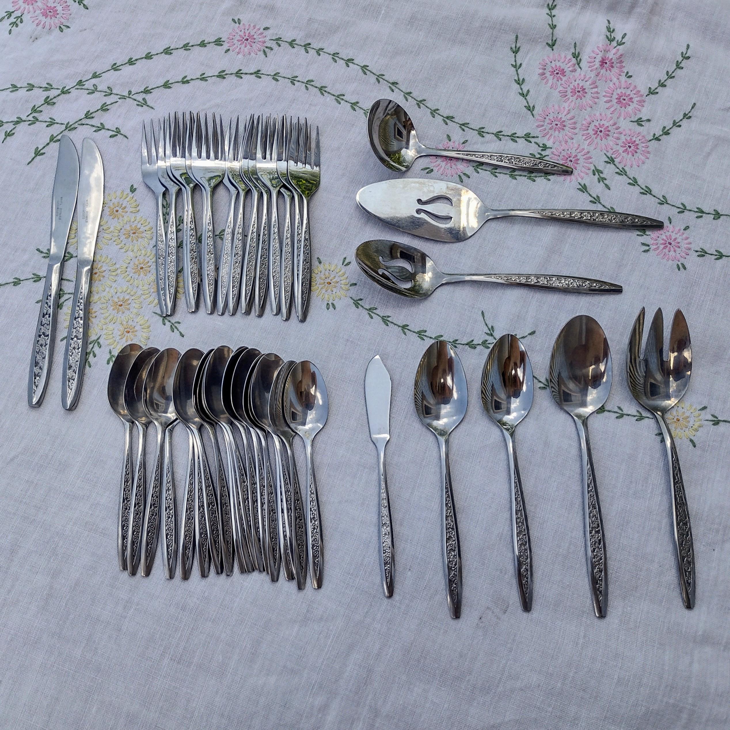 Taiwan Silverware - Etsy Customcraft Petal Lane Floral Stainless Flatware-TAIWAN-Lot of 30 Pieces display picture 1