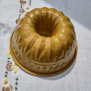 Nordic Ware Aloha Bundt Pan Vintage - Etsy