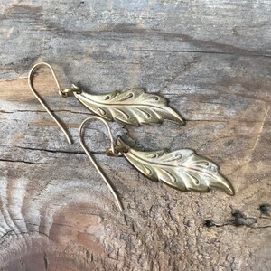Silver Leaf Earrings - Vintage Style Nature Inspired Woodland Mothers Day Vintage Leaves Gifts Under 30 Statement Jewelry