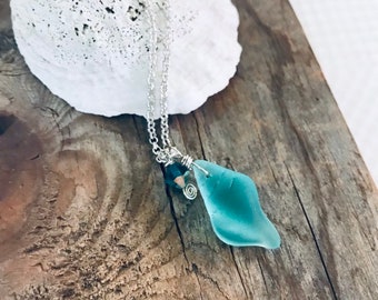Shell Necklace With Mint Green Glass. Crystal Sea Glass Jewelry February Birthstone Beach Weddings Charm Bridesmaid Beachy Summer Jewelry