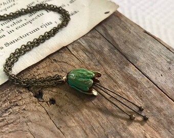 Small Green Tulip Necklace. Hand Painted, Spring Jewelry, Garden Party Necklace, Bridesmaid Necklace, Mothers Day Jewelry, Fairy Core Style