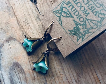 Flower Earrings Tiny Aqua Blossoms With Brass Beadcaps Leverbacks Floral Jewelry Art Nouveau Style Gifts Under 30 Vintage Style Earrings