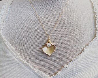 Gold Calla Lily Necklace With White Pearl Bridal Jewelry Flower Floral Mothers Day June Birthstone Statement Necklace Rhodium Gifts Under 50