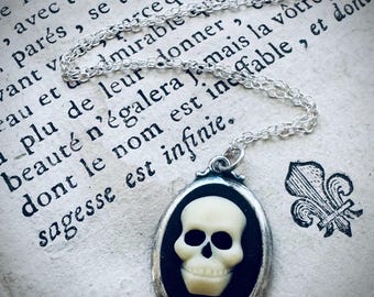 Black Skull Cameo Necklace. Vintage Style,  Goth Jewelry, Steampunk Necklace, Brass Jewelry, Cameo Jewelry, Vintage Cameo, Brass Jewelry