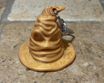 3D Printed Sorting Hat Keychain | Gold PLA Magic Wizard Hat Keyring | Miniature Witchcraft & Wizardry Backpack Charm | Geeky Fantasy Gift
