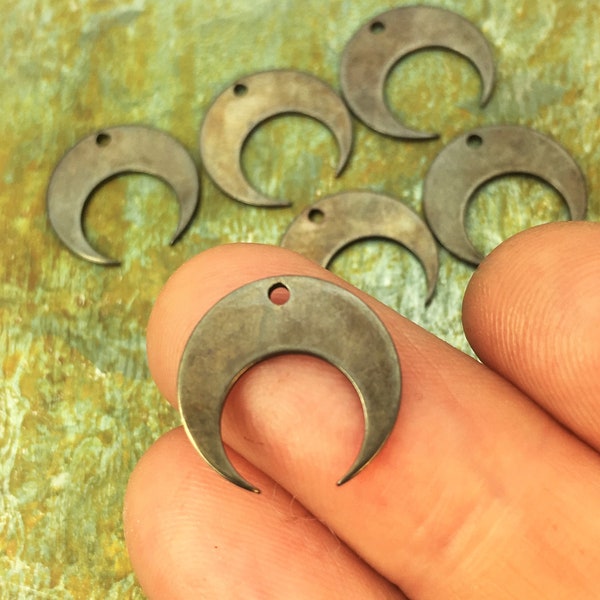 Small Crescent Moon Charms / Antique Brass / Moon Charms / Brass Blanks / Boho Charms / Moon Jewelry Supplies / Earring Parts / Patina Queen