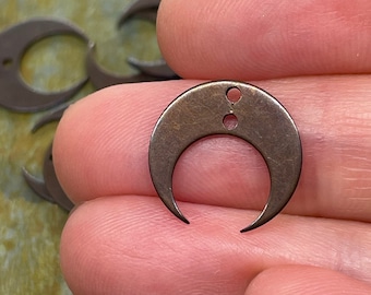 Small Crescent Moon Charms / Antique Brass / Connector Charms / Moon Charms / Brass Blank / Double Hole Brass Moon Charms / Patina Queen