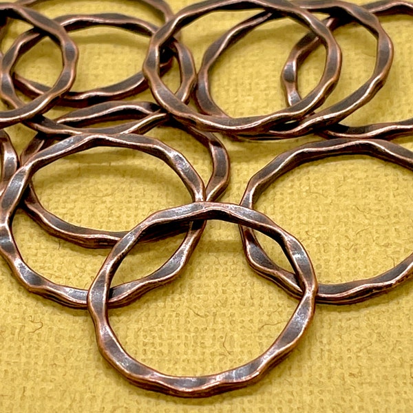 22mm Hammered Antique Copper Rings / Linking Rings / Connectors / Links / Circle / Closed Ring / Jewelry Supplies / Patina Queen / 20 Pieces