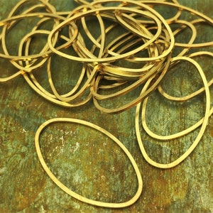 28mm Raw Brass Oval Rings / Connector Links / Jewelry Supplies / Jewelry Findings / Patina Queen / 25 Pieces / READY to SHIP from USA