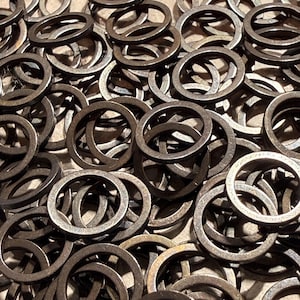 10mm Round Brass Connector Rings: Hand Antiqued Jewelry Supplies, 50 Pieces